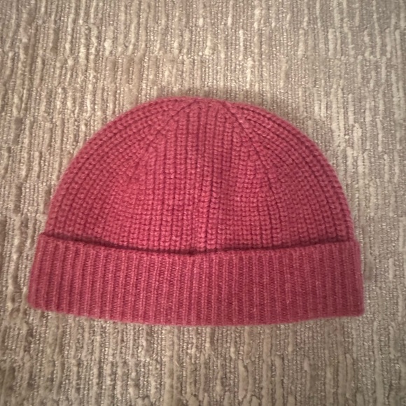 Celine Pink Knit Hat with Iconic Emblem - Picture 2 of 5